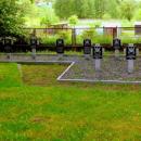 Mogiły żołnierzy Polskich poległych w wojnie na cmentarzy przy kościele - panoramio