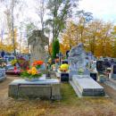 Sępólno Krajeńskie - przed świętem zmarłych na starym cmentarzu - panoramio